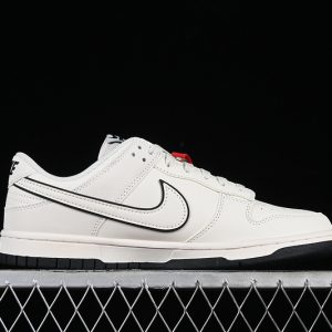 Nike SB Dunk Low Supreme