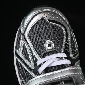 New Balance 1906