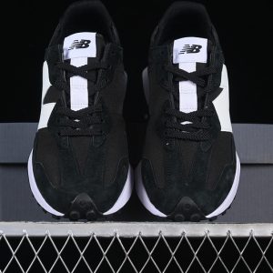 New Balance 230
