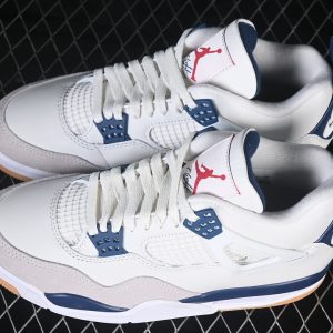 Nike Jordan 4