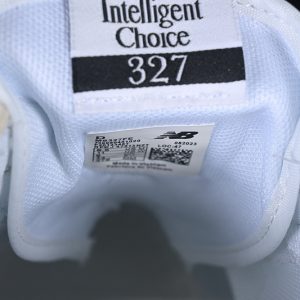 New Balance 230