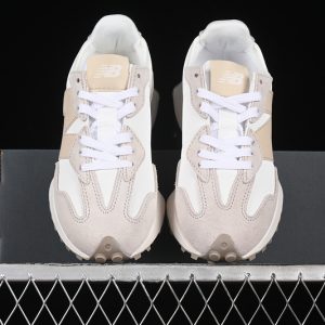 New Balance 230