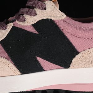 New Balance 230