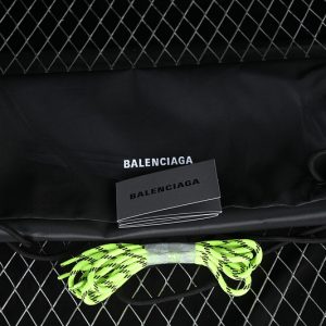 Balenciaga Triple S 3 0