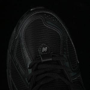 New Balance 1906