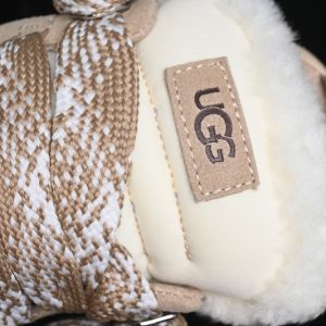 Ugg Classic Uitra Mini Sand Color