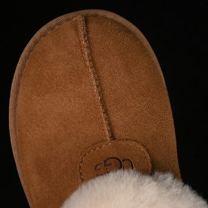Ugg Dakota 5cm Maroom