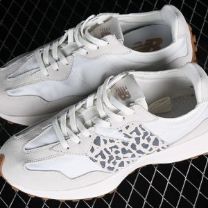 New Balance 230