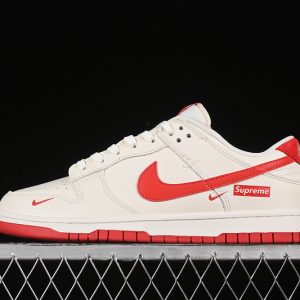 Nike SB Dunk Low Supreme