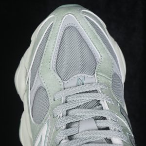 New Balance 9060 Casual Running Shoes