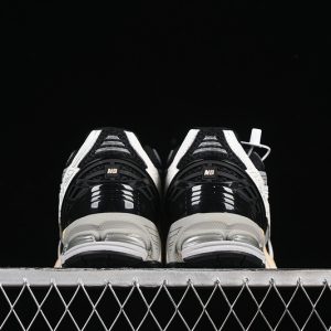 New Balance 1906
