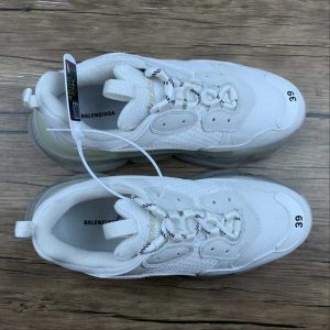 Balenciaga Triple S Sneaker Dadshoe