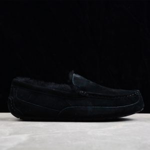 Ugg Slip-on Peas Shoes