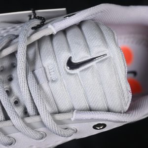 Nike Mind 002 Light Smoke