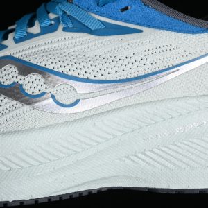 Saucony