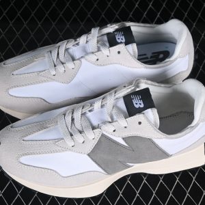 New Balance 230