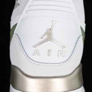 Nike Jordan Legacy