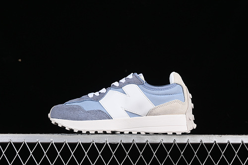 New Balance 230