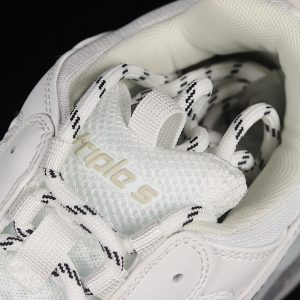 Balenciaga Vg Balenciaga Triple S 3.0 Sneakers