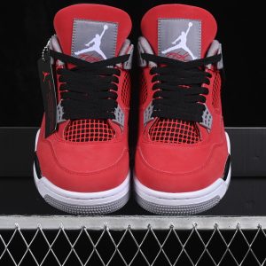 Nike Jordan 4