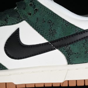 Nike Dunk Low SB Green Snake Pro