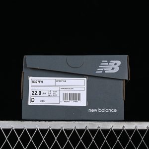 New Balance 230
