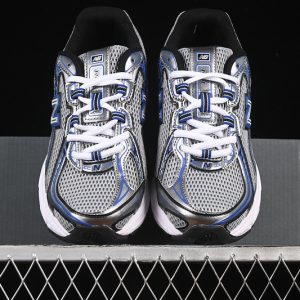 New Balance 740