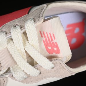 New Balance 230
