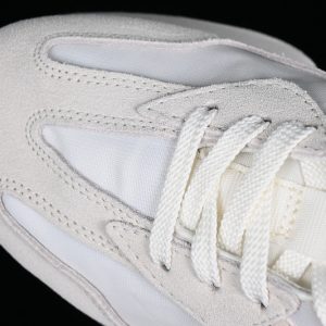 New Balance 230