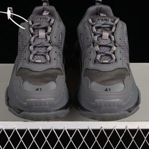 Balenciaga Vg Balenciaga Triple S 3.0 Sneakers