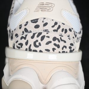 New Balance 9060 Casual Shoes