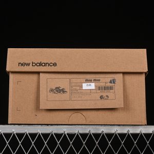 New Balance 530