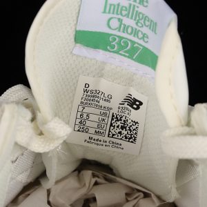 New Balance 230