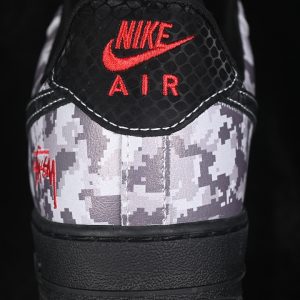 Nike Air Force 1 Low Casual Sneakers