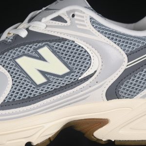 New Balance 530