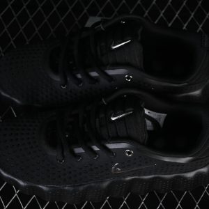 Nike Mind 002