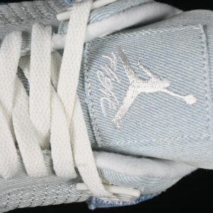 Nike Jordan 4