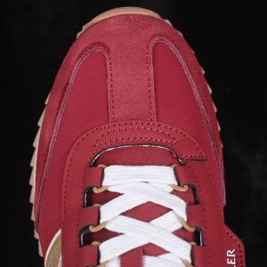 Moncler Pacey 2 Round Toed Low Top Casual Life Shoes