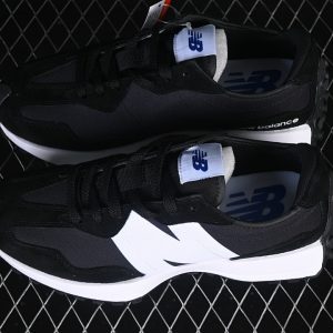 New Balance 230