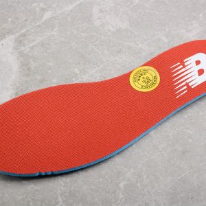 New Balance 230