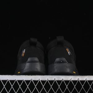 North Face Mountain Essentials