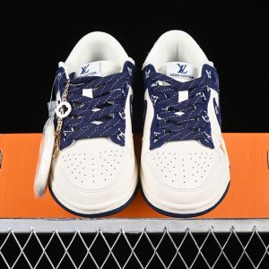 Nike SB Dunk Low Lv