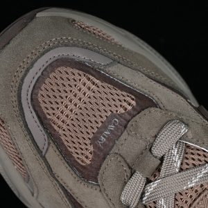 Saucony
