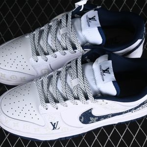 Nike SB Dunk Low Lv