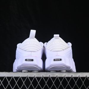 Nike Mind 002