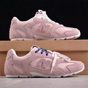 New Balance 530