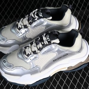 Balenciaga Triple S