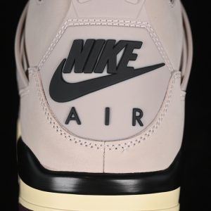 Nike Jordan 4