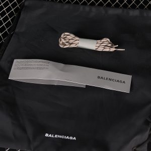 Balenciaga Triple S 3.0 Sneakers