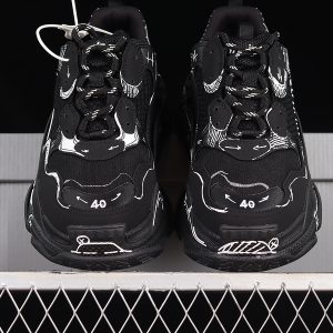 Balenciaga Triple S